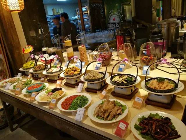 餐飲業(yè)革新之道 深度解讀【4D明檔管理法】及其對經(jīng)營管理的實(shí)戰(zhàn)價(jià)值